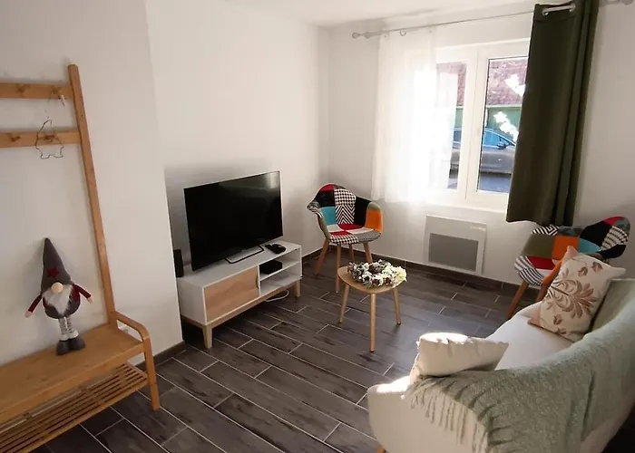 Maison Les Hemmes D'oye *